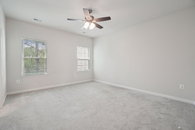 Building Photo - Lukas Park, Over 2000 Square Feet, Nearly New Build... Everything you want all in one! Come see f...