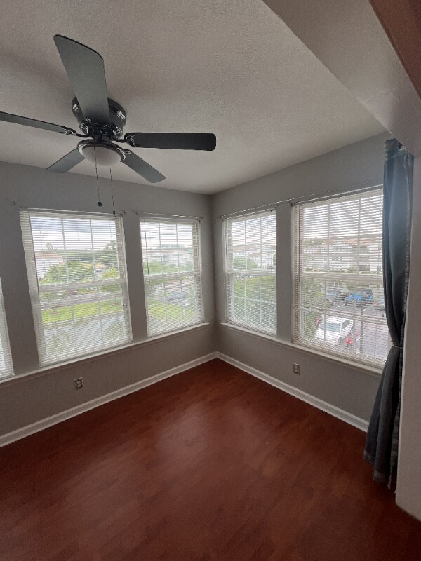 Building Photo - 2265 Huntingdon Dr
