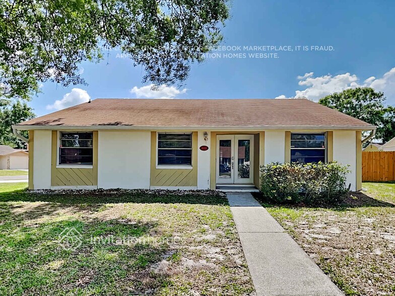 Primary Photo - 16012 Sharewood Dr