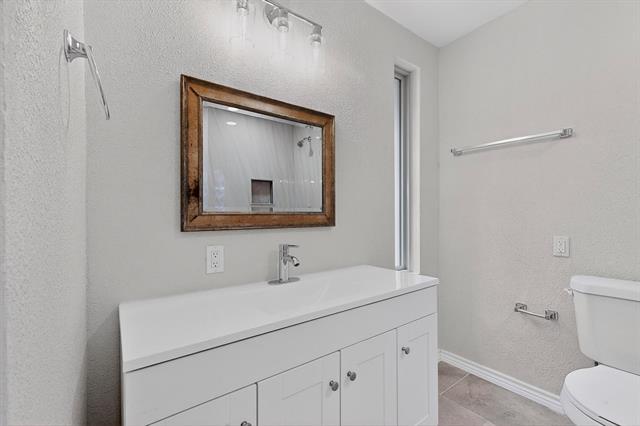 Building Photo - 5516 Laredo Ln