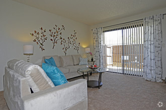 Interior Photo - Arbor Ridge 2