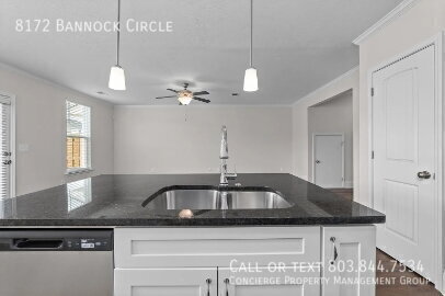 Building Photo - 8172 Bannock Cir
