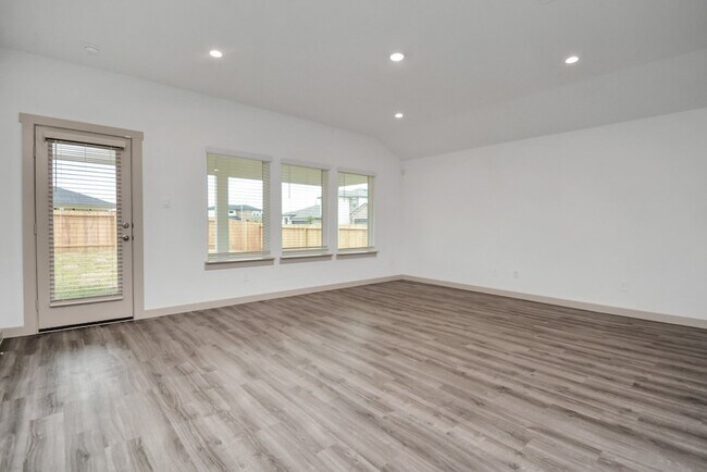 Building Photo - 7810 Brumbly Ln