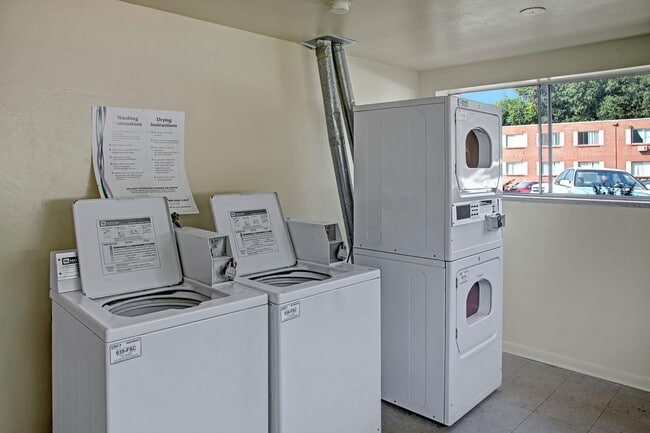 Bristol Square Resident Laundry Room - Bristol Square