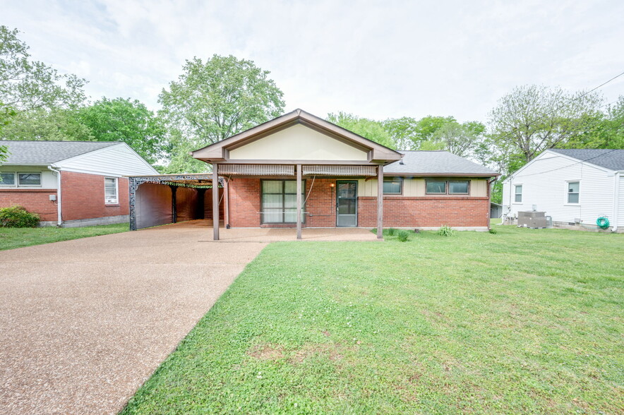 Building Photo - 176 Woodson Ln