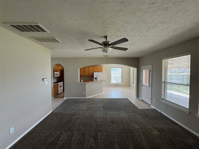 Building Photo - 17703 Towne Bridge Dr