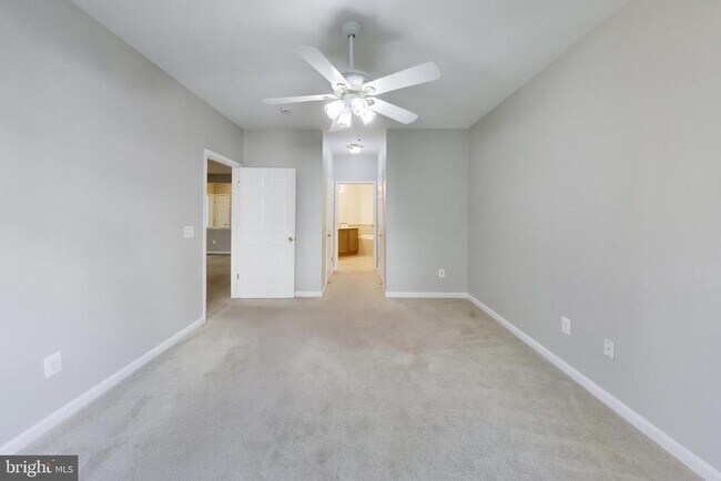 Building Photo - 13851 Belle Chasse Blvd