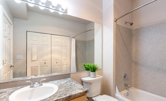 Building Photo - 22855 E Country Vista Dr