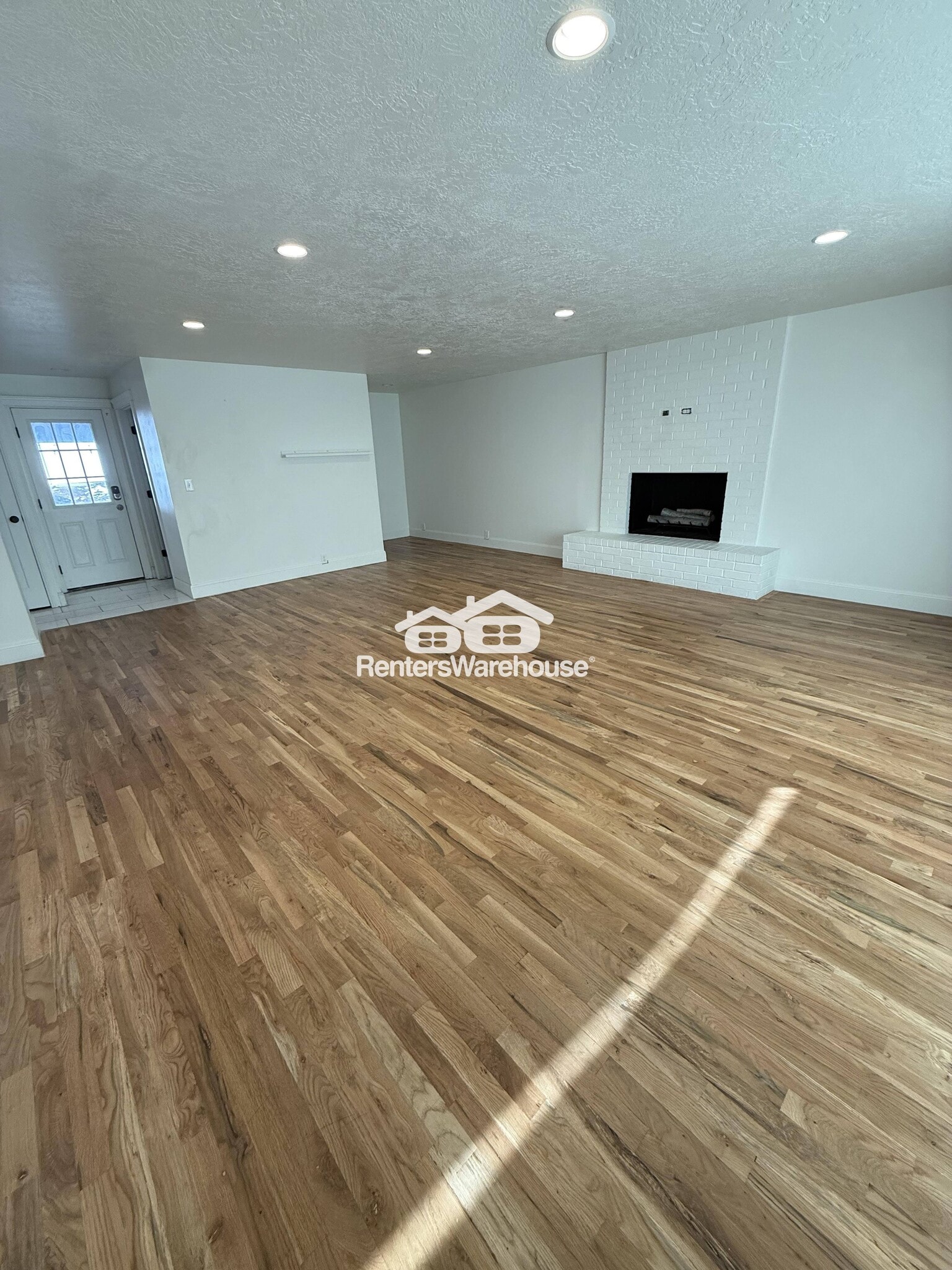 Building Photo - 3591 Kempner Rd S