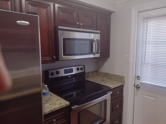 Building Photo - Beautiful Home for Rent