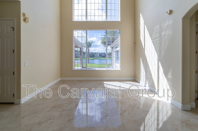 Building Photo - 16114 Bristol Lake Cir