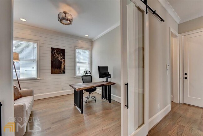Building Photo - 1099 Wright Ave NE