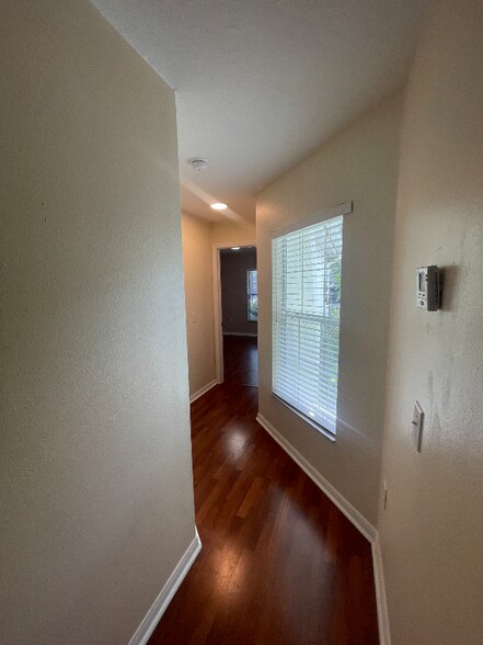 Building Photo - 6112 Gannetside Pl