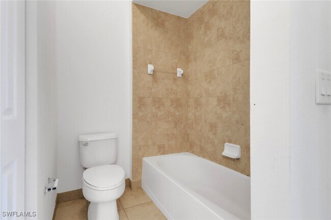 Building Photo - 20201 Estero Gardens Cir