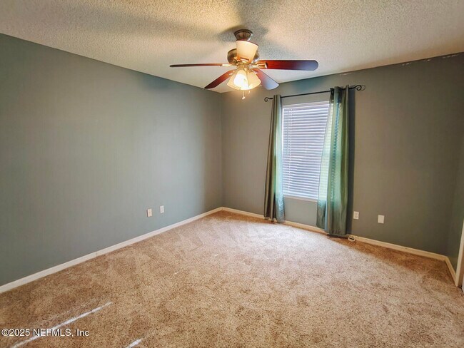 Building Photo - 1845 Weston Cir
