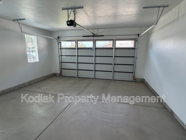 Building Photo - 8812 S Cys Pk Lane