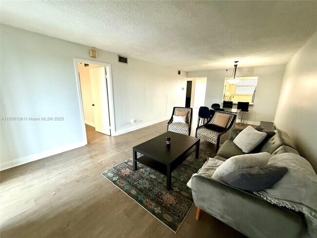 Building Photo - 1266 S Military Trail