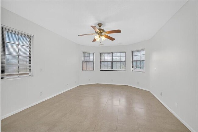 Building Photo - 15578 87th St N