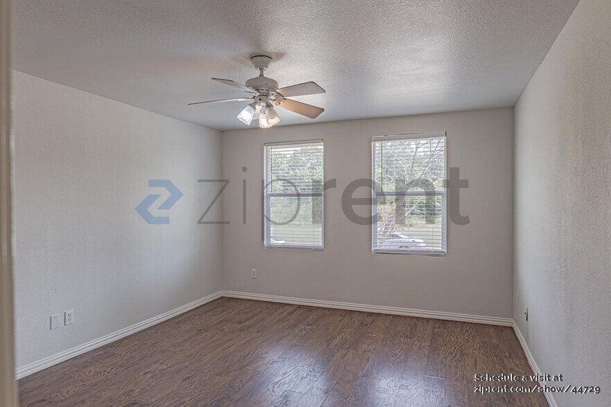 Building Photo - 1706 Harvest Crossing Dr