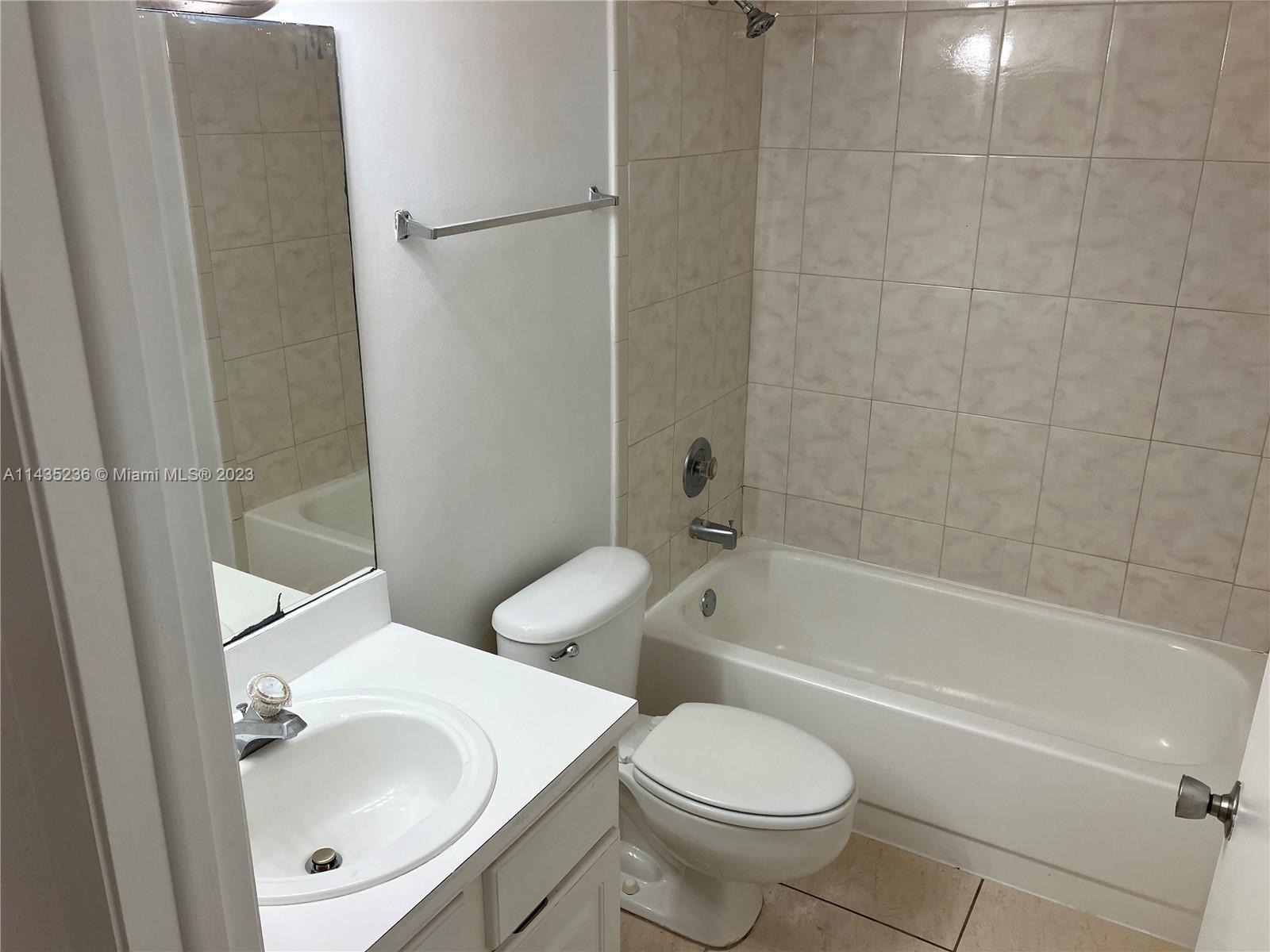 Building Photo - 8235 Lake Dr