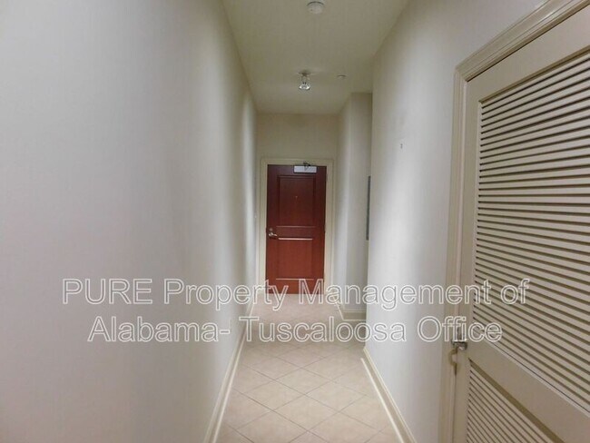 Building Photo - 1510 9th St