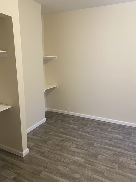 Bedroom 1 - 3 Westmoreland St