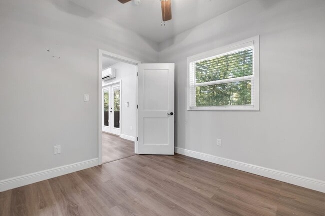 Building Photo - 70 Fonigan Rd