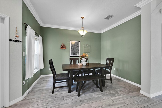 Building Photo - 2851 Prospect Rd