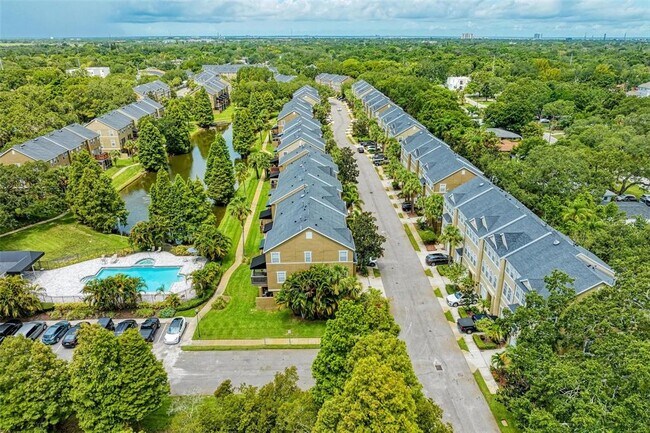 Building Photo - 2926 Bayshore Pointe Dr