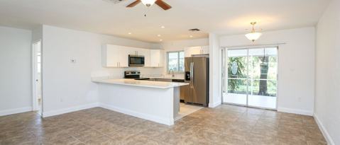 Building Photo - 861 San Remo Ave