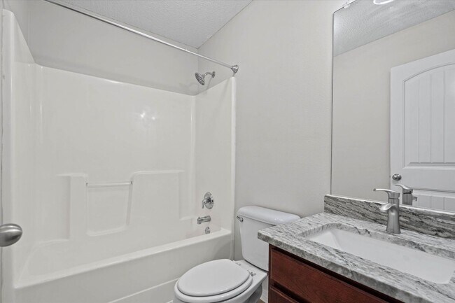 Building Photo - 2074 Spring Grove S