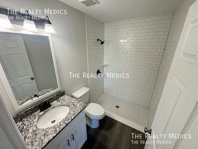 Building Photo - 8145 Cozumel Ln