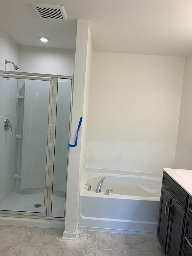 Building Photo - 3306 Deerchase Cir