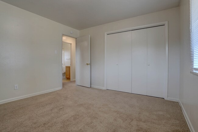 Building Photo - 16270 W 14th Ave