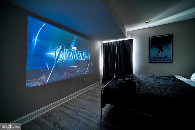 Building Photo - 1513 S Lambert St