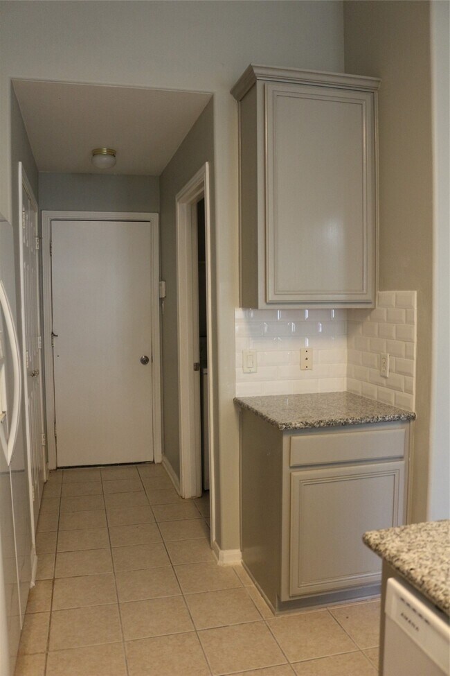 Building Photo - 11118 Creekline Meadow Ct