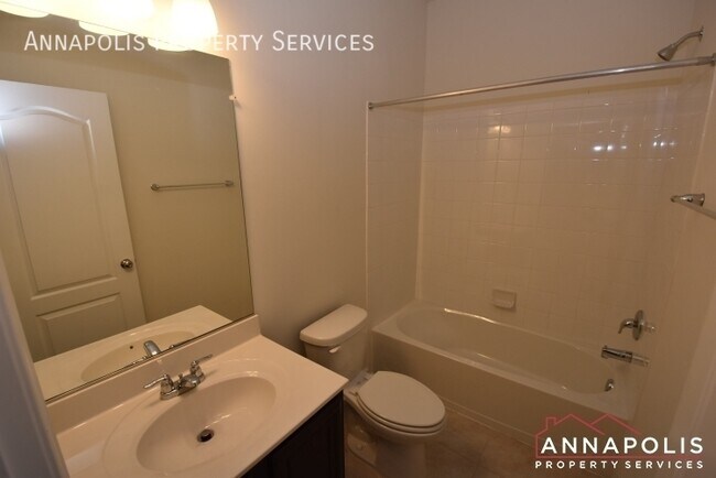 Building Photo - 2818 Etley Ct