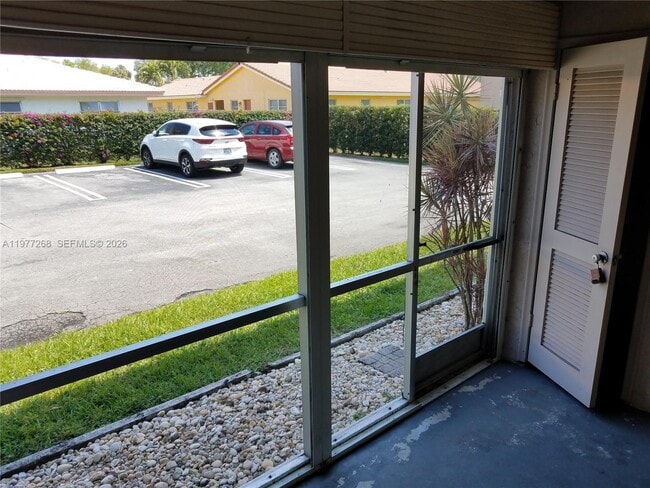 Building Photo - 8605 W Sample Rd