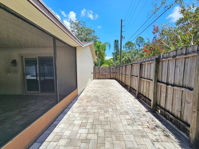 Building Photo - 3101 Egret Terrace