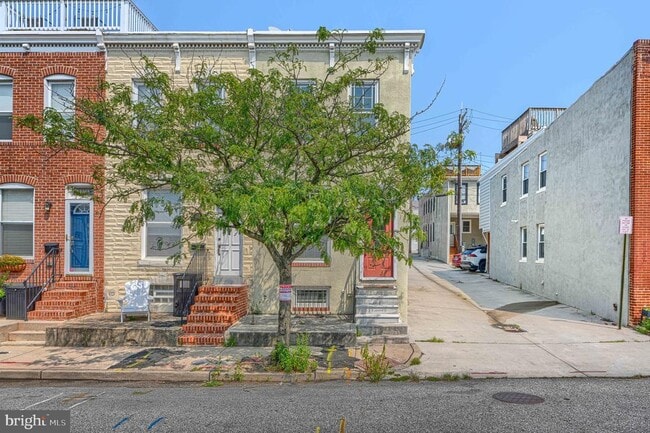 Building Photo - 609 East St