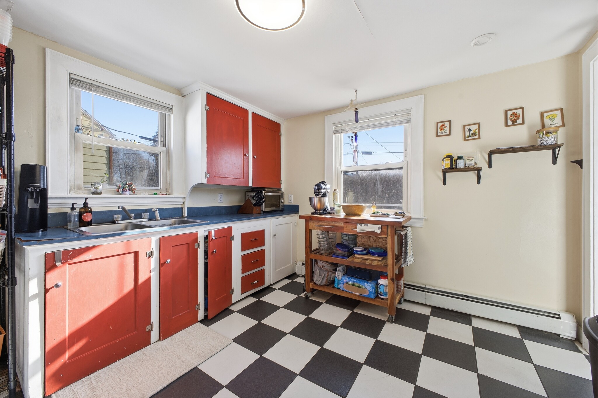 Building Photo - 2 Ridgeland Ave