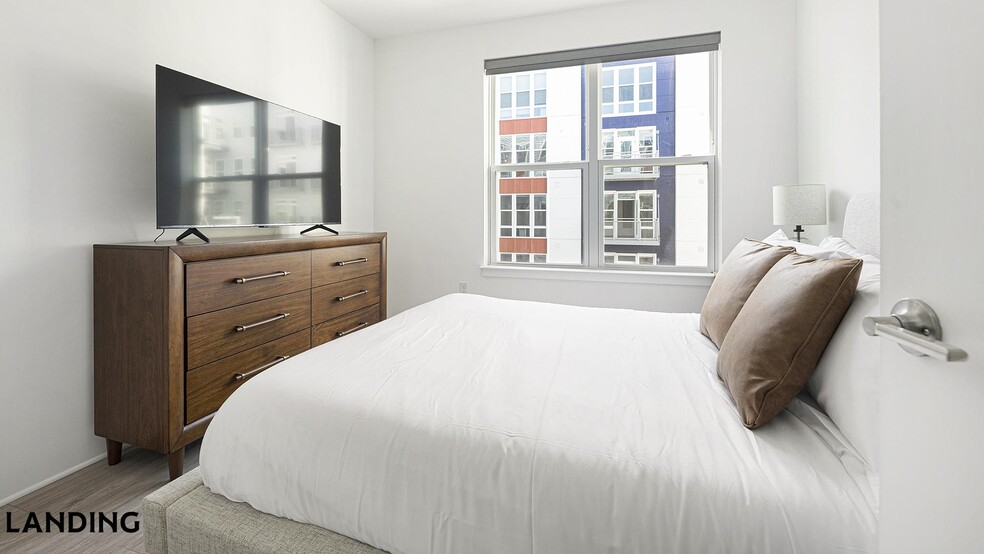 Building Photo - 5334 Baltimore Ave