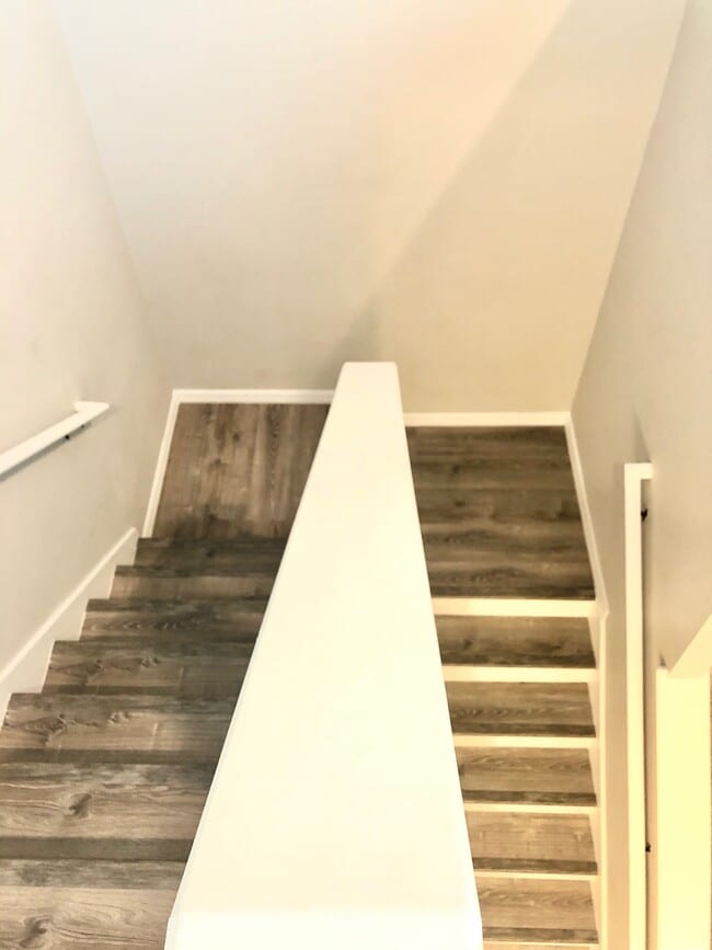 Building Photo - 12663 Salomon Cove Dr