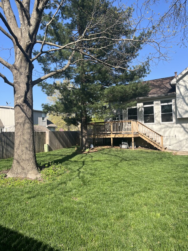 Building Photo - 14410 S Brougham Dr