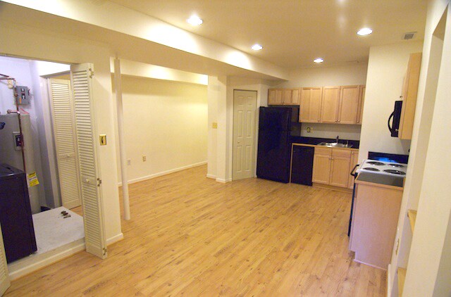 Building Photo - 1108 5th St NW