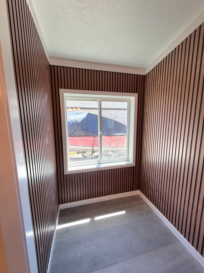 Building Photo - Home for Rent in West Seattle