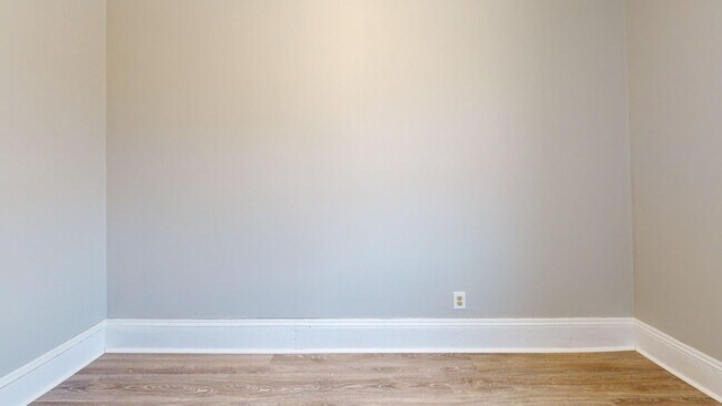 Building Photo - 7023 Clark Ave