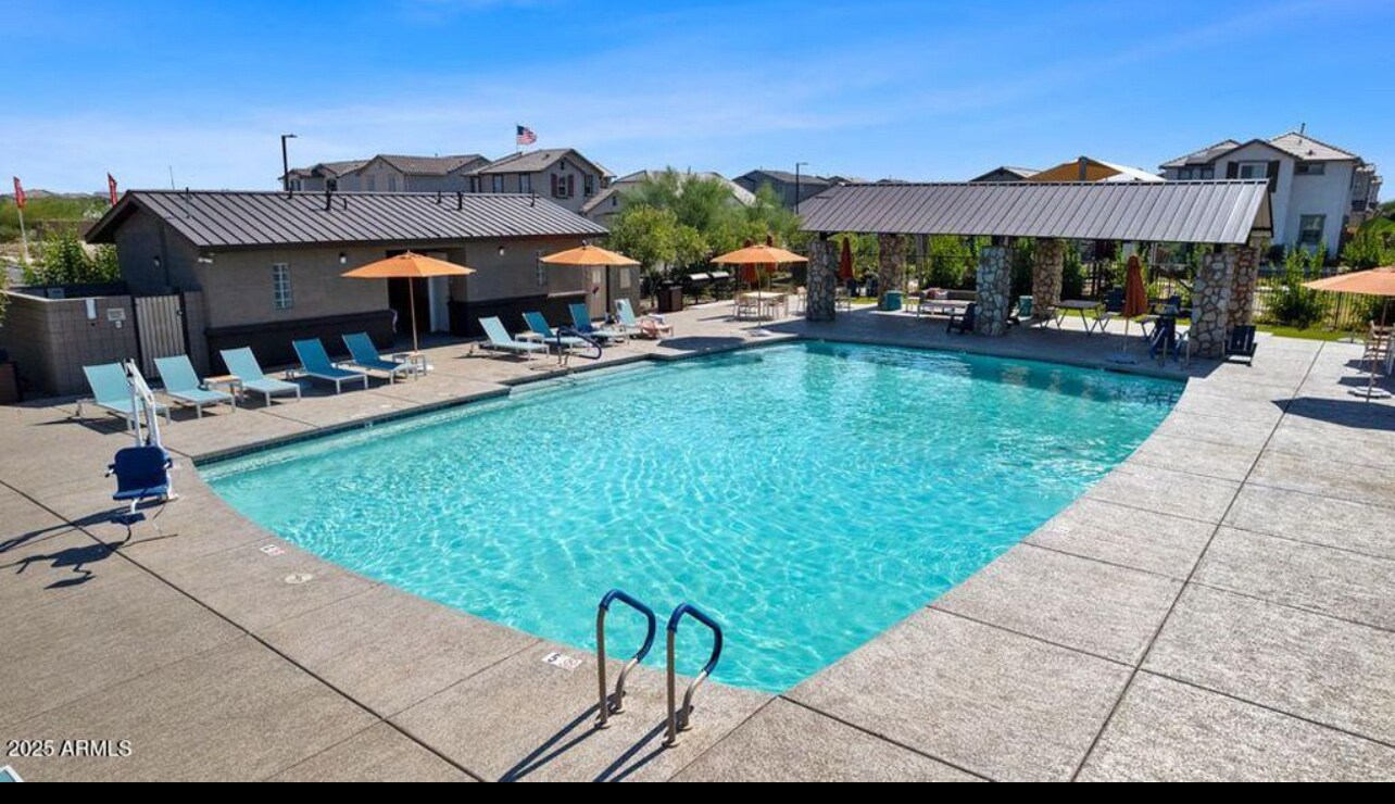 Building Photo - 14663 W Sand Hills Rd