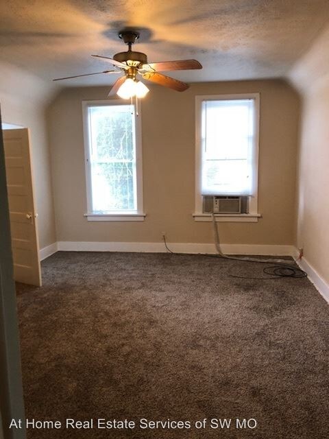 Building Photo - 1221 N Jefferson Ave