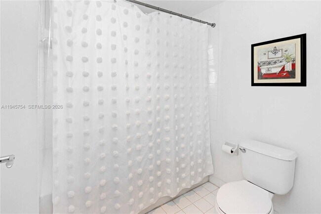 Building Photo - 7275 SW 89th St